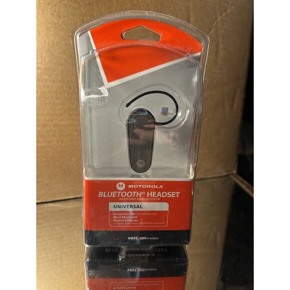 Motorola MBT385Z Silver Ear-Hook Headset - Picture 1 of 3